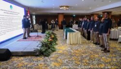 Menkominfo Budi Arie Setiadi memimpin ikrar netralitas ASN jelang Pemilu 2024, Rabu (4/10/2023). (Foto: Biro Humas Kementerian Kominfo)