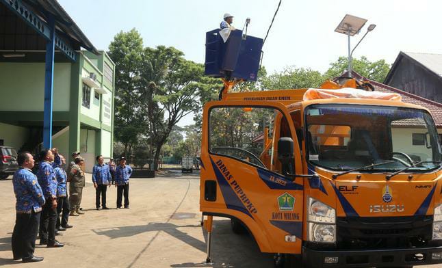Cek Kondisi Skylift dan Mobil Damkar 1 sekarangaja