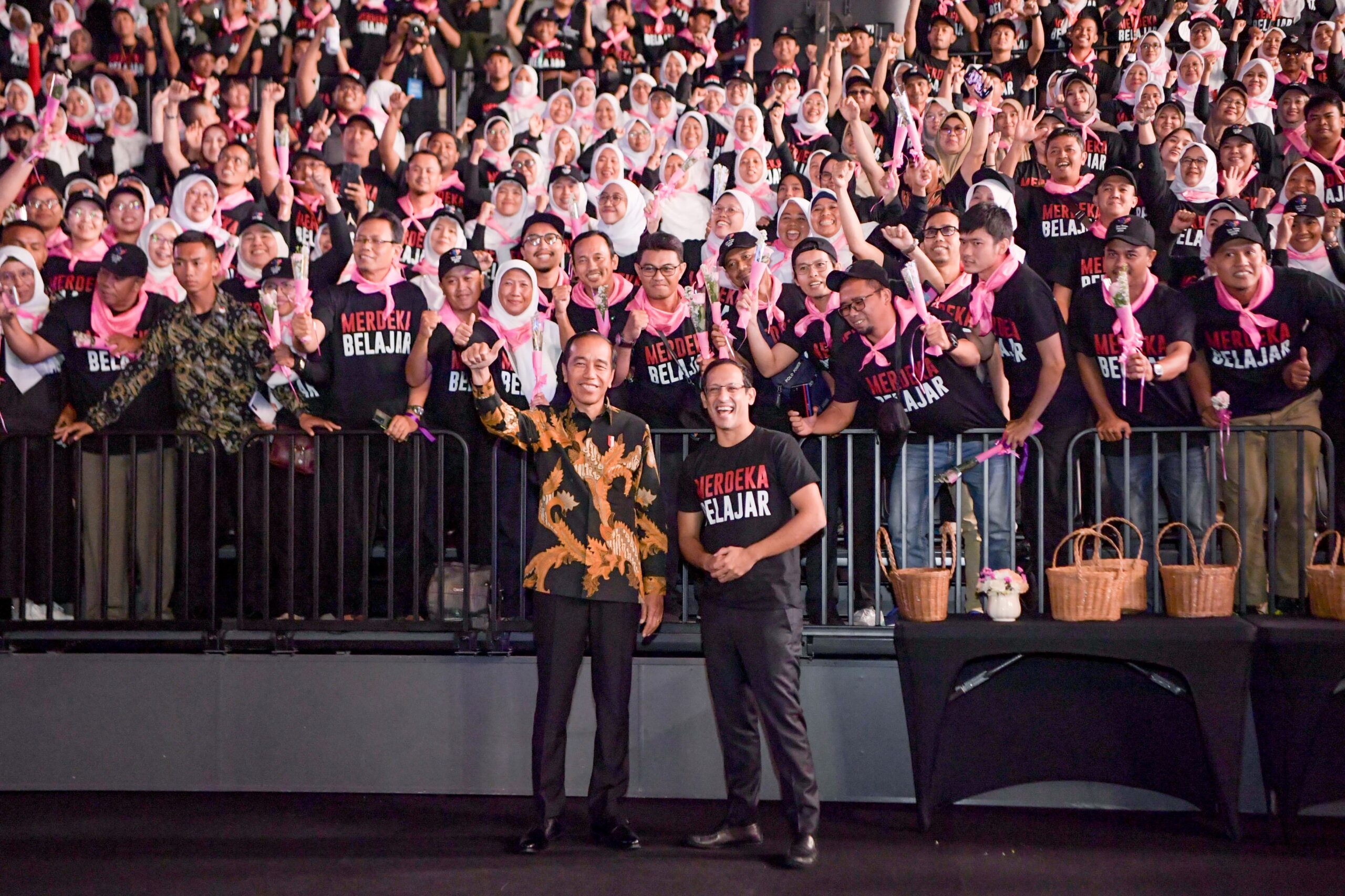 Hari Guru, Presiden Jokowi Ajak Rayakan Merdeka Belajar 1 sekarangaja