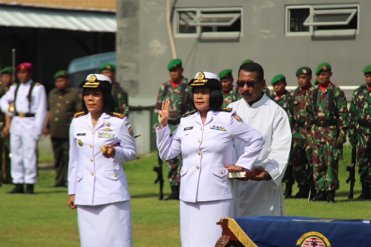 Tongkat Komando Danlanal Malang Berpindah 1 sekarangaja