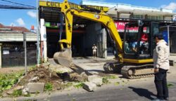Bertahun-Tahun Polemik, Lahan Depan Exit Tol Madyopuro Dikosongkan 11 sekarangaja