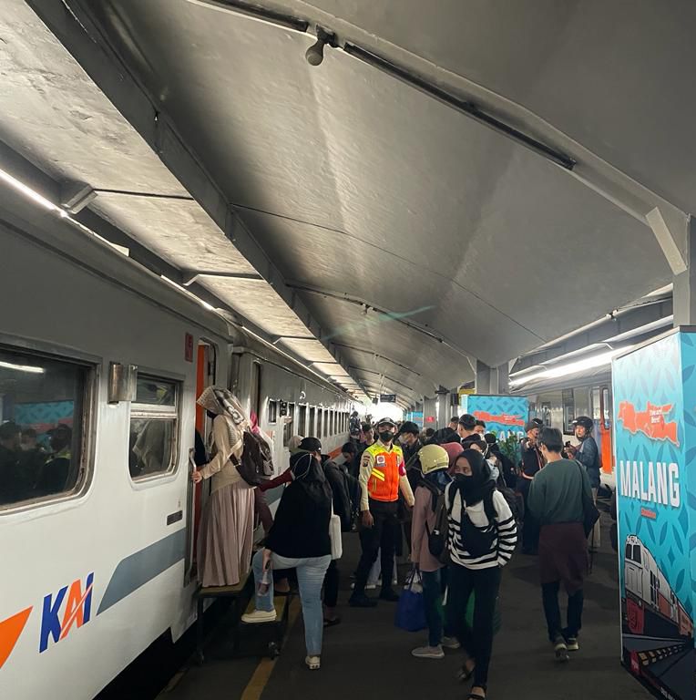 5.000 Penumpang KA Berangkat dari Malang pada H-2 Natal 1 sekarangaja
