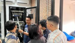 Jelang Ulang Tahun ke-17, Jagoan Hosting Ajak Stakeholder Jelajahi Dinoyo Research Center 15 sekarangaja
