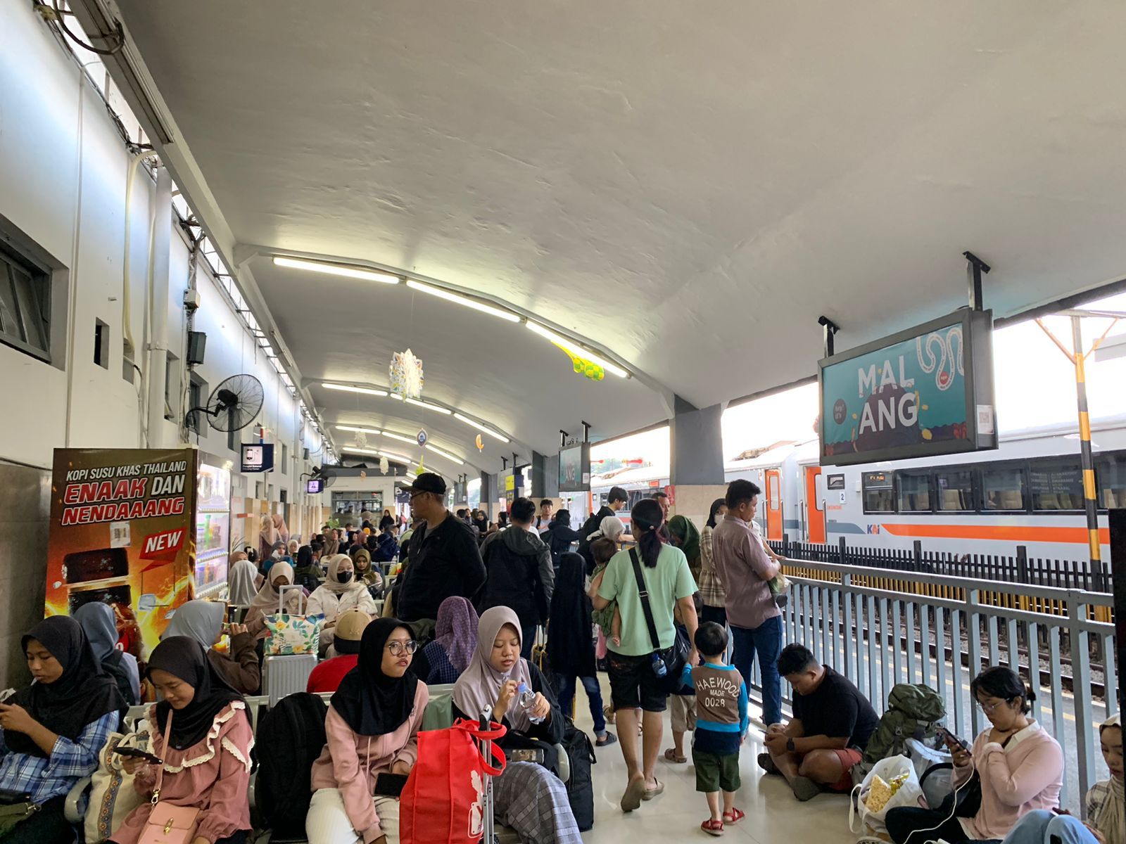 Akhir Pekan Ini, 4.000 Penumpang Turun di Stasiun Kotabaru Malang 1 sekarangaja