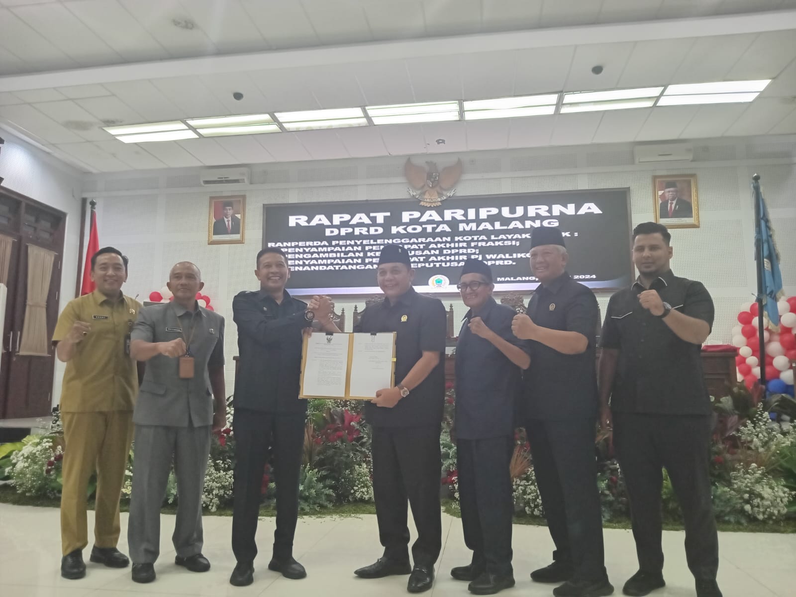 DPRD Kota Malang Sahkan Perda KLA, Hak Anak Makin Terjamin 1 sekarangaja