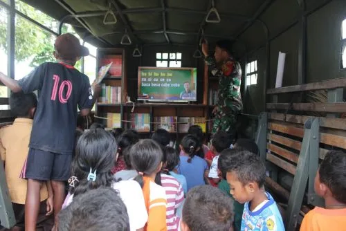 Satgas Pamtas Yonarhanud 2 Kostrad Gelar Alap Alap Smart Car, Program Unggulan Cerdaskan Anak Bangsa 3 sekarangaja