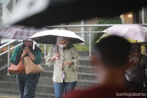 Sebagian Jakarta Diprakirakan Hujan Hari Ini 1 sekarangaja