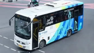Akibat Genangan Air, Sejumlah Layanan Mikrotrans dan Transjakarta Alami Pengalihan Rute 2 sekarangaja