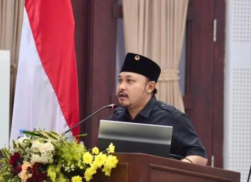 DPRD Kota Malang Soroti Alun-Alun Merdeka Usai Direvitaliasi 1 sekarangaja