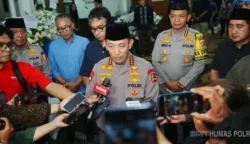 Wapres ke-6 Try Sutrisno Wafat, Kapolri Sampaikan Duka Cita 7 sekarangaja