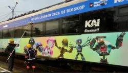 Saat Momentum Lebaran, Kementerian Ekraf X KAI Bawa Livery dan Instalasi Pelangi di Mars 7 sekarangaja