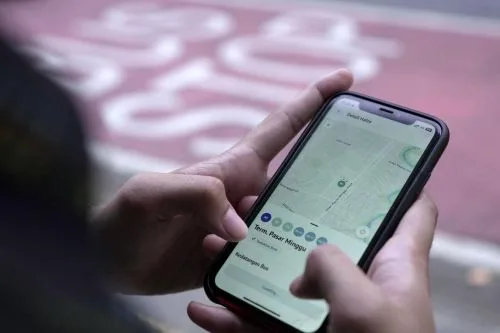 Naik Transjakarta Tarif Rp 12 Melalui Aplikasi TJ:Transjakarta Berlaku Hari Ini 1 sekarangaja