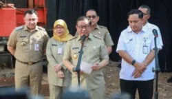 Gubernur Pramono Instruksi Periksa Oknum Manipulasi Laporan JAKI Gunakan AI 7 sekarangaja