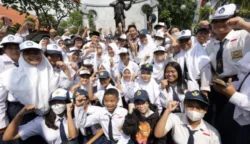 Siswa Jenjang SMP di Surabaya Dilarang Naik Motor! 7 sekarangaja