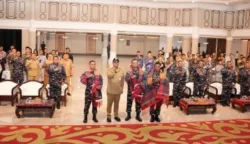 Etape Kedua Pelayaran Muhibah Diplomasi Duta Bangsa, Komandan KRI Bima Suci Courtesy Call ke Dankodaeral I dan Gubernur Sumut 7 sekarangaja