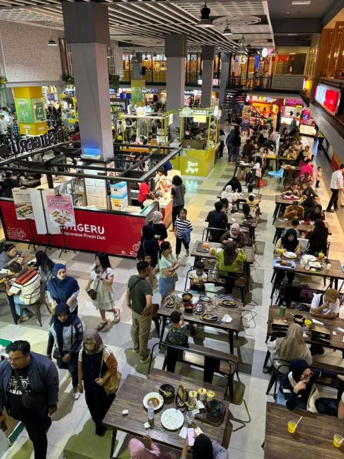 Mal di Kota Malang Dibanjiri Warga saat Libur Panjang Paskah 1 sekarangaja