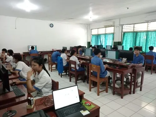 Siapkan Lulusan Terbaik, SMA Katolik Slamet Riyadi Bojonegoro Gandeng Universitas Ma Chung 2 sekarangaja