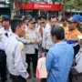 Surabaya Terapkan Parkir Non Tunai, Jukir yang Tolak Aktivasi Rekening Bakal Diganti 3 sekarangaja