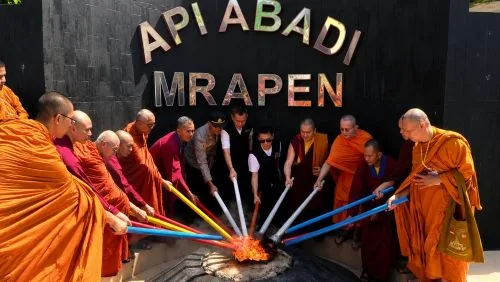 Rangkaian Puncak Waisak 2026 Diawali Pengambilan Api Dharma Mrapen 1 sekarangaja