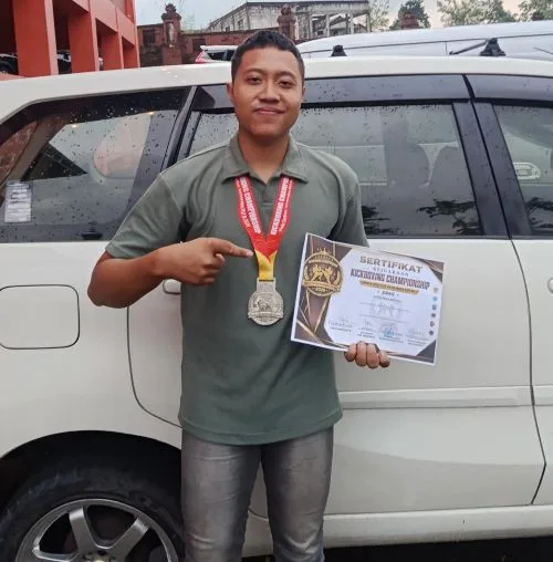Prajurit Satfib Koarmada II Raih Medali di Kejuaraan Kickboxing Jatim 1 sekarangaja