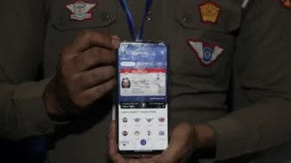 Begini Cara Mudah Proses SIM Digital 2 sekarangaja