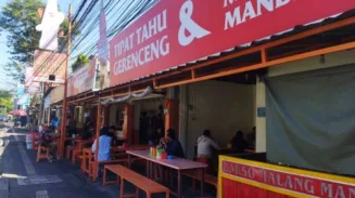Ini Tipat Tahu Goreng Pemersatu Pecinta Tipat di Bali 2 sekarangaja