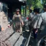 Dua Kursi Besi Berlogo Pemkot Surabaya Ditemukan di Lapak Barang Bekas Langsung Diamankan Satpol PP 3 sekarangaja