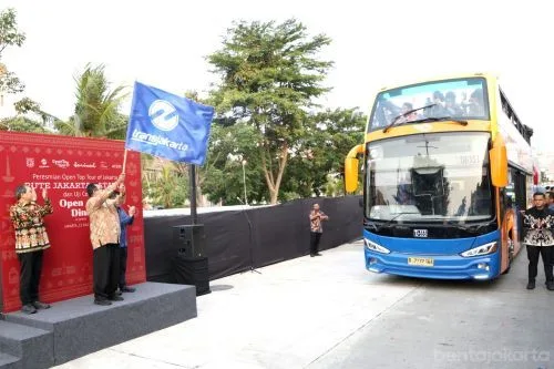 Asiiik! Bus Open Top Tour Jakarta Batavia Mulai Beroperasi 1 sekarangaja
