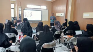Universitas Ma Chung Komitmen Dukung Peningkatan Mutu SMK Farmasi Maharani Malang Melalui Pelatihan Guru 2 sekarangaja