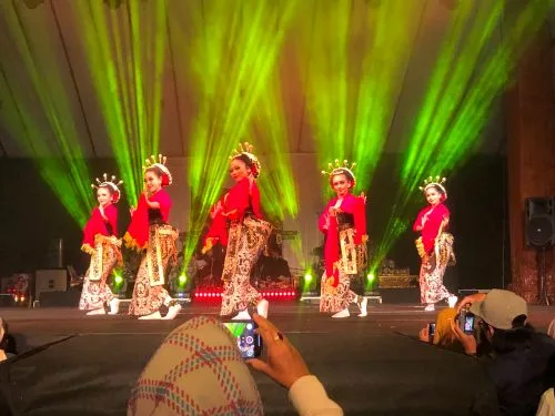 Sri Untari Apresiasi Disparta Jatim Gelar Pementasan Topeng 'Satya Laku' Sedot Ribuan Milenial dan Gen Z 1 sekarangaja
