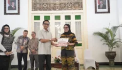 DIY Provinsi Pertama Bantu Living Cost Mahasiswa Terdampak Gempa Flores NTT 8 sekarangaja