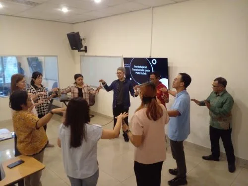 Dosen Fakultas Bahasa Universitas Ma Chung Perkuat Pembelajaran Transformatif 1 sekarangaja