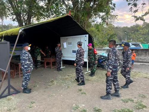 Koarmada II Percepat Penanganan Gempa di Reo NTT 1 sekarangaja