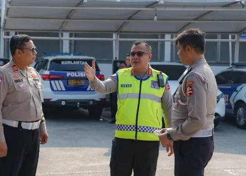Ini Layanan Polri 110 untuk Bantuan di Jalan Tol 1 sekarangaja