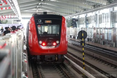 LRT Jakarta Kelapa Gading-Manggarai Segera Beroperasi 1 sekarangaja