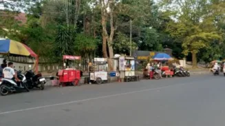 DPRD Kota Malang Sikapi Penanganan PKL oleh Pemkot Malang 3 sekarangaja