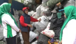 Hebat Bank Sampah Nyiur Universitas Budi Luhur Punya Lebih dari 7.000 Nasabah 7 sekarangaja