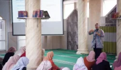 Universitas Ma Chung Dukung SMAN 1 Kota Batu Program Parenting untuk Wali Murid Kelas XII 7 sekarangaja