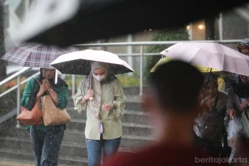 Sore Nanti Hujan Ringan Basahi Jakarta 1 sekarangaja