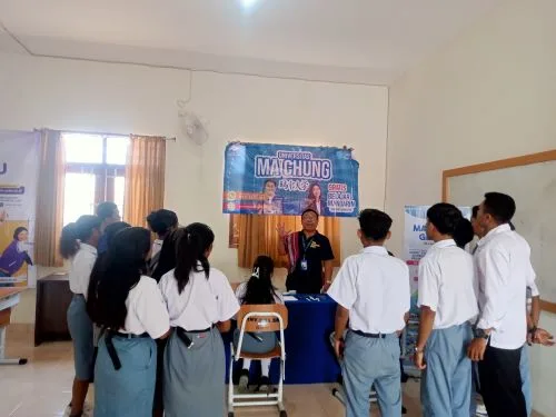 Ma Chung Beri Seminar Karir Bidang Kesehatan dan Kefarmasian untuk Pelajar SMA Santa Angela Atambua 1 sekarangaja