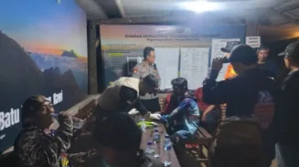 Sembilan Pendaki Puncak Batu Tulis Wagir Dievakuasi karena Mendaki saat Karhutla 2 sekarangaja